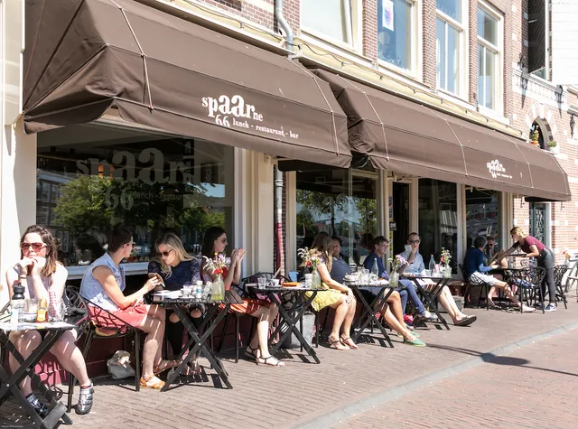 Modern Dining